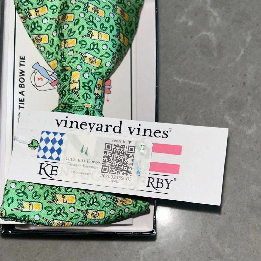 Vineyard Vines Green and Yellow Patterned Bow Tie - Picture 3 of 4